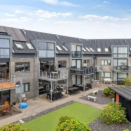 Skade - 10m From The Sea By Interhome Lejlighed Grenå