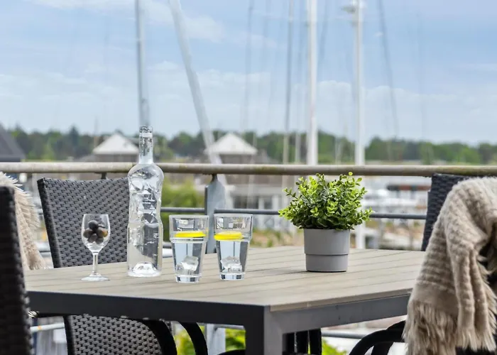 Skade - 10m From The Sea By Interhome Apartamento